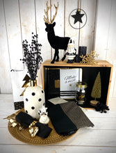 Load image into Gallery viewer, Gift bags Black/Gold
