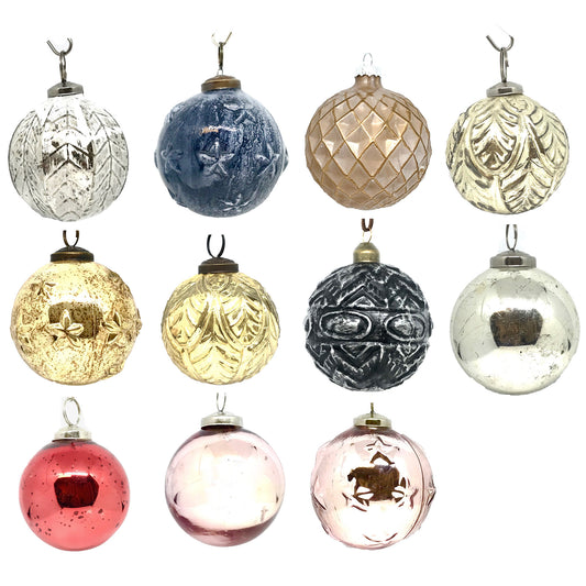 Christmas baubles noble