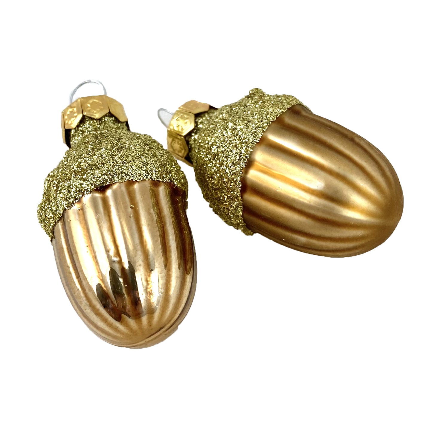 Mini tree balls acorn in a set of 2