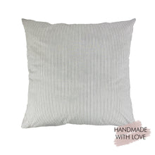 Load image into Gallery viewer, Cushion cover stripes 40x40cm
