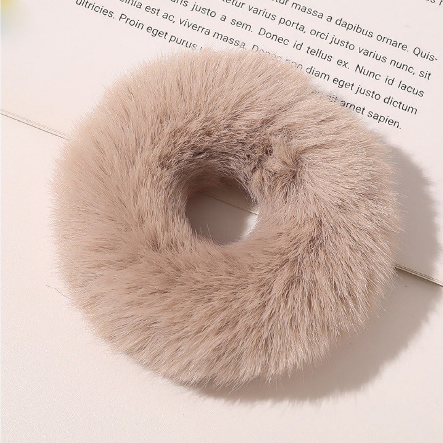 Hair tie fur donut