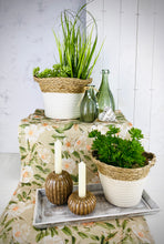 Load image into Gallery viewer, Table runner Maritta 140x40cm
