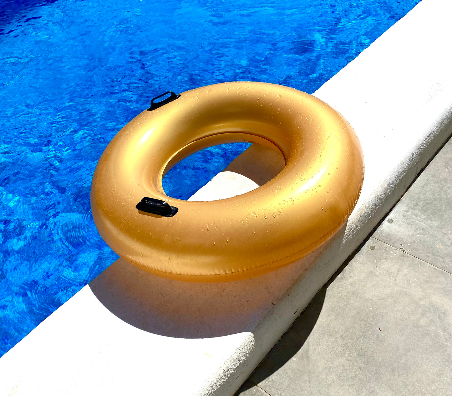 Swimming ring Goldi with handles 91cm